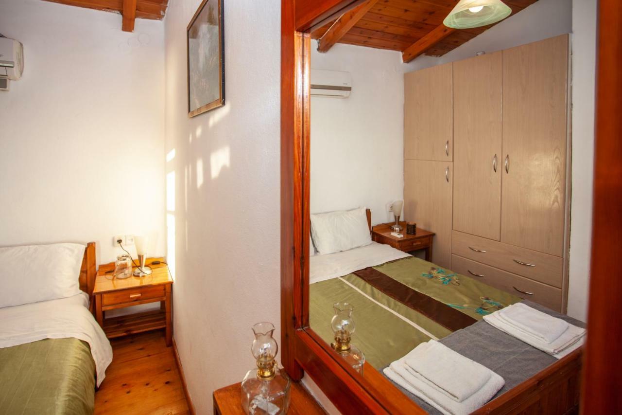 Argyros House Guest House Triopetra Bagian luar foto